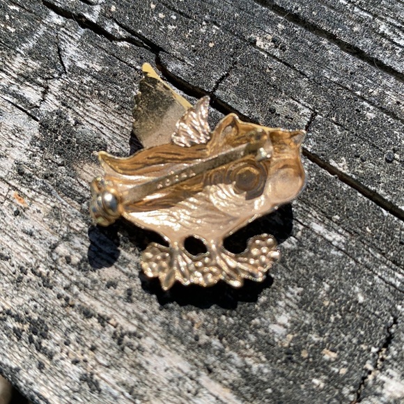 Vintage Owl Pin - Picture 3 of 5